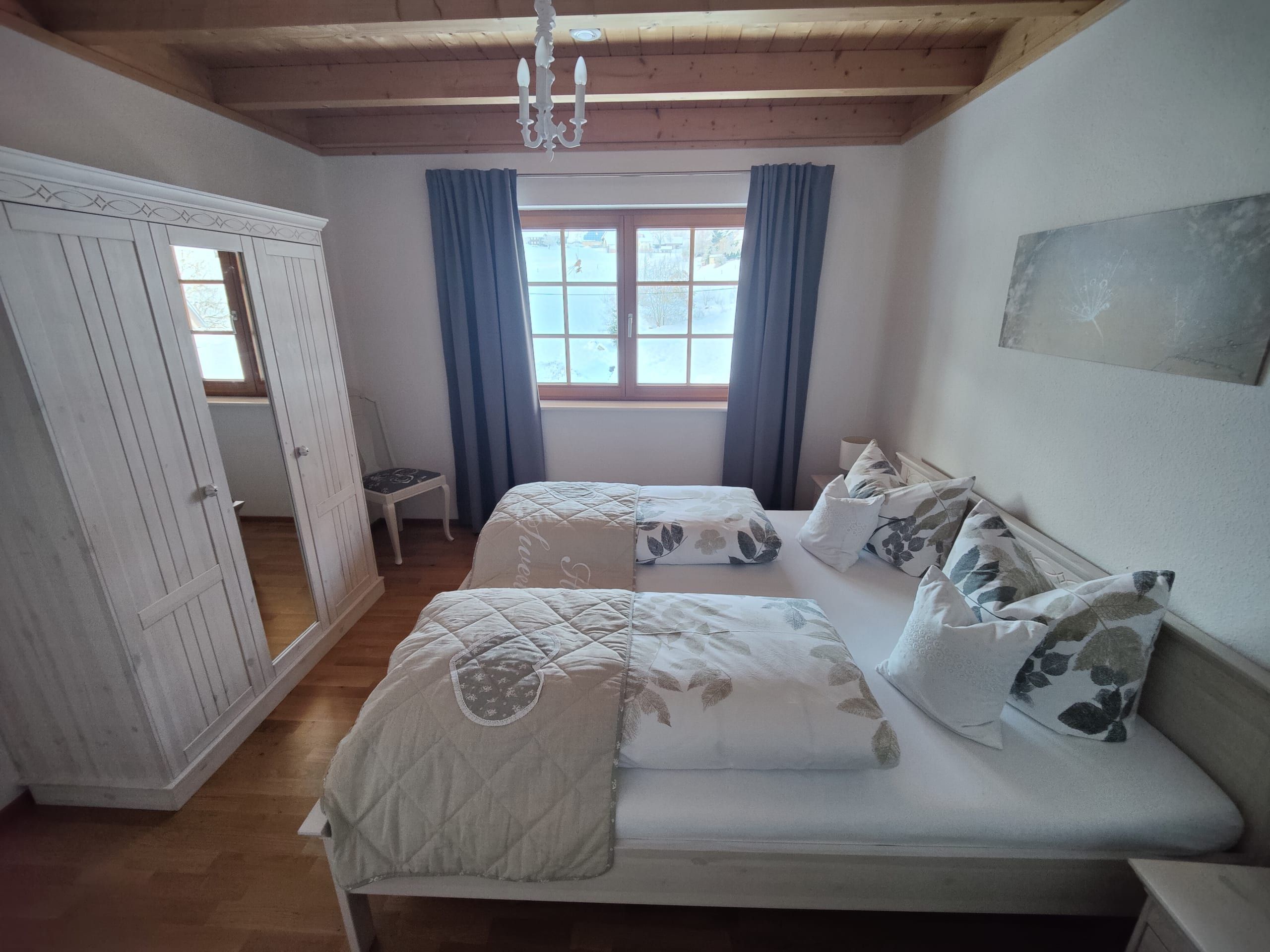 Schlafzimmer1